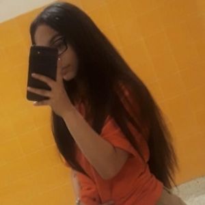 Meet your Posher, Rose